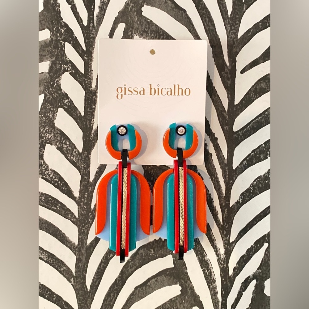 NWT Gissa Bicalho Acrylic Earrings